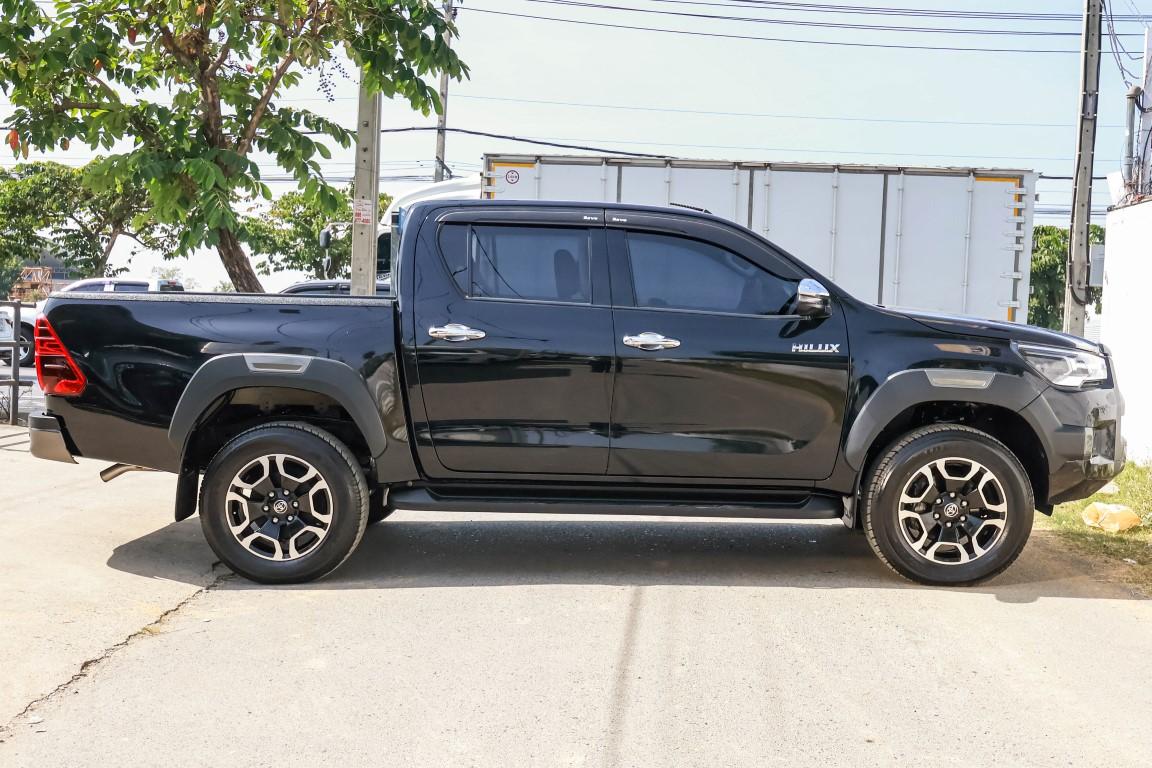 Toyota Hilux Revo Doublecab 2.4 Mid Prerunner MNC A/T 2023 *SK2092*